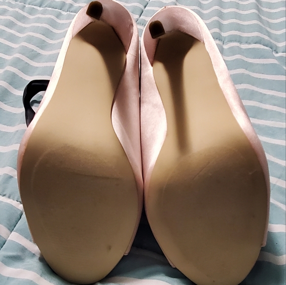 Lace front Pink Booties 8.5 - Picture 4 of 4